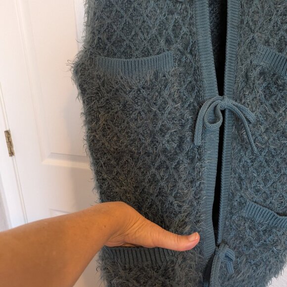 RARE! St. John | Eyelash Diamond-Knit Long Hooded Teddy Coat | Blue | M / L  EUC - Picture 7 of 15